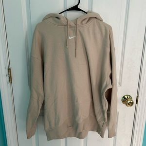 Men’s beige, Nike sweatshirt size large